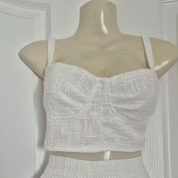 Showpo White Textured Two-Piece Set - Picture 4 of 16